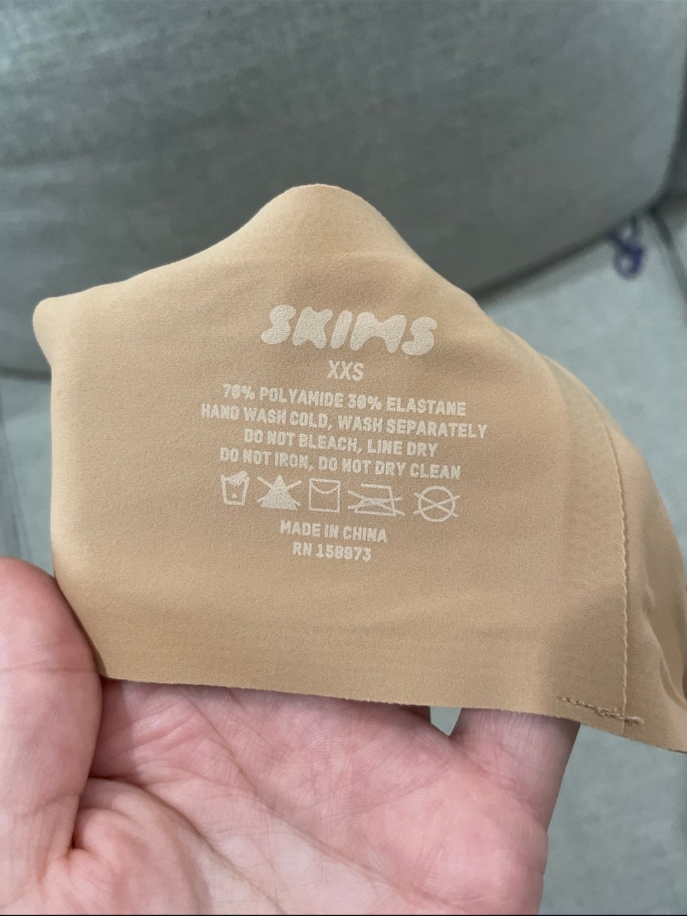 Skims Naked Scoop bra NWT - Picture 6 of 6